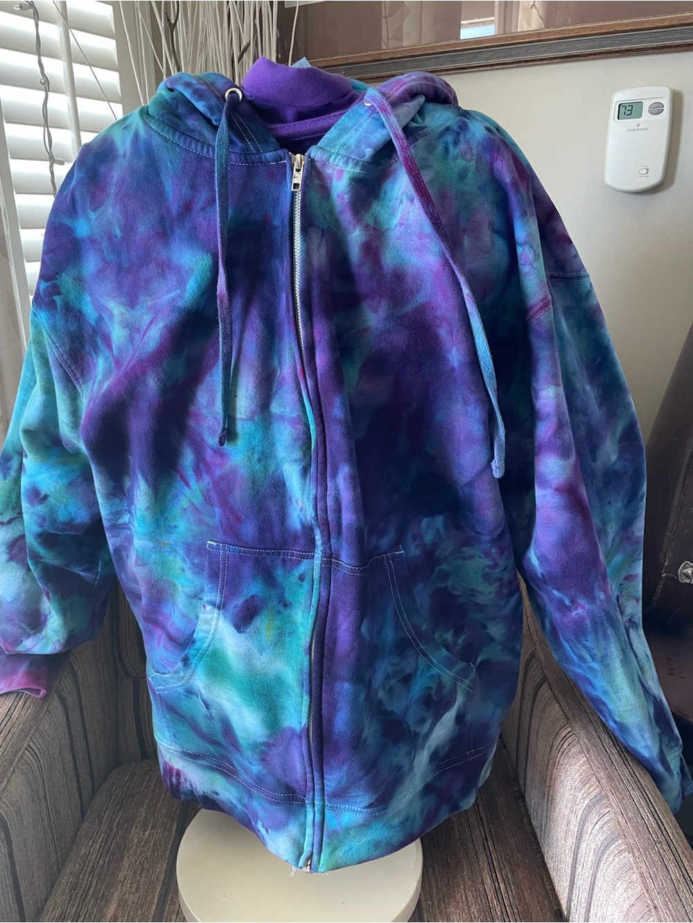 Tie-Dye Zip-Up Hoodie Jacket in Purple & Teal
